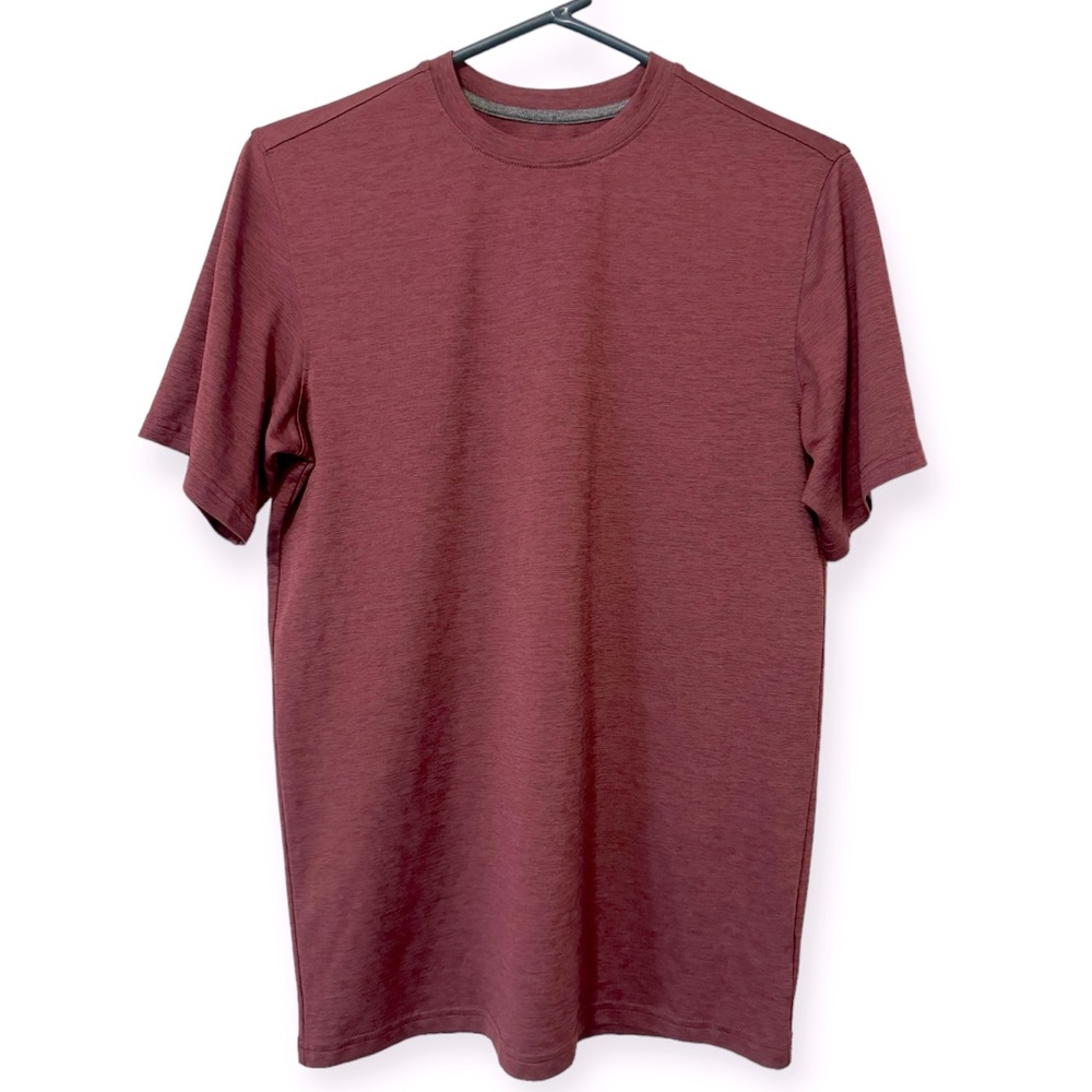 Men’s BCG tee shirt. Size small. Maroon